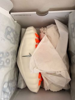 Women’s Sail Mind Slide sz 9