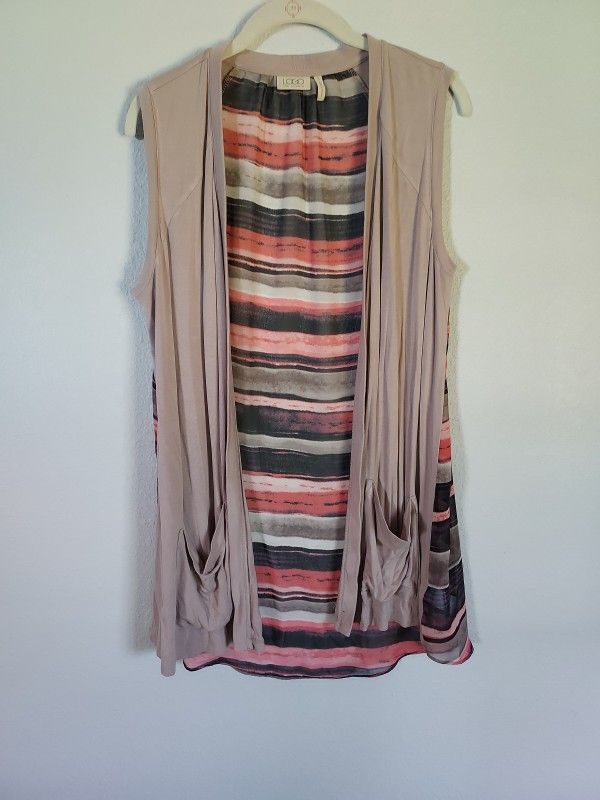 LOGO Lori Goldstein Topper Vest Open Front Pockets Taupe Beige Women's Small