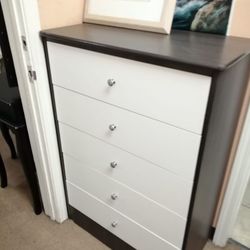 5 Drawer Dresser
