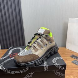 Versace Men’s Sneaker With Box 2026 New 