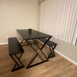 Black Dining Table 