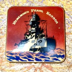 Vintage/Antique Pearl Harbor Compact Mirror