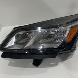 CAPA Headlight For 2013 2014 2015 2016 2017 Chevrolet Traverse Left Driver Side
