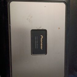 Pioneer Amp