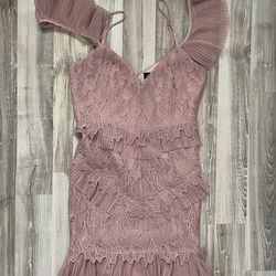 Bardot Lace Pleaded Pink Vneck Dress Size Medium Tule Off The Shoulder Short Zip
