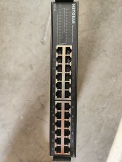 Netgear 24 Port Gigabit Switch  GS324v2