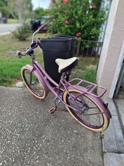 Purple 26” Women’s Beach Cruiser Bike w/ Rear Rack