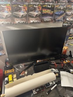27” LG Ultra Gaming Monitor