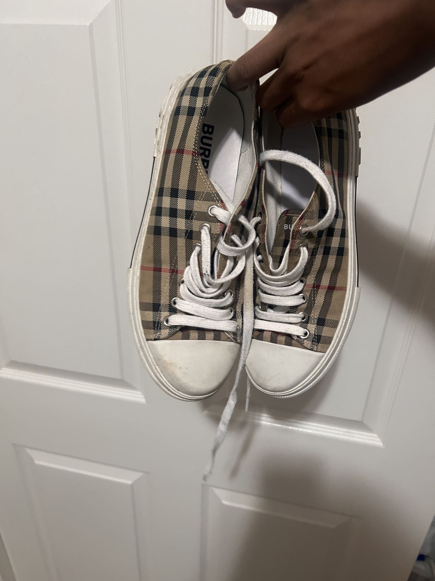 burberry shoes