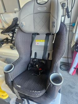 Baby car seat