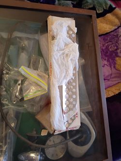Wing window breezees set of two new old stock condition boxed up condition