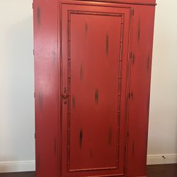 Armoire