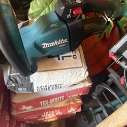 Makita Hedge Trimmer Xgt (tool only)