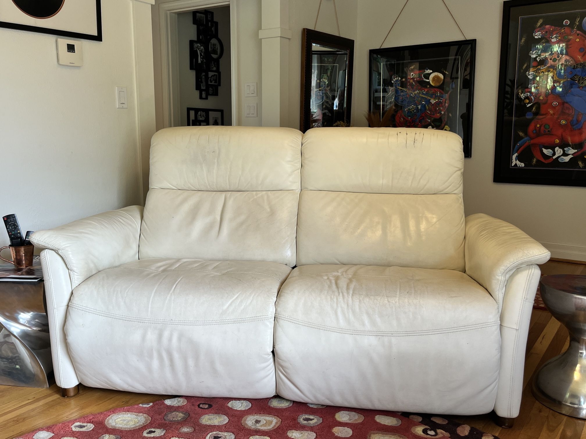 Leather loveseat electric recliner