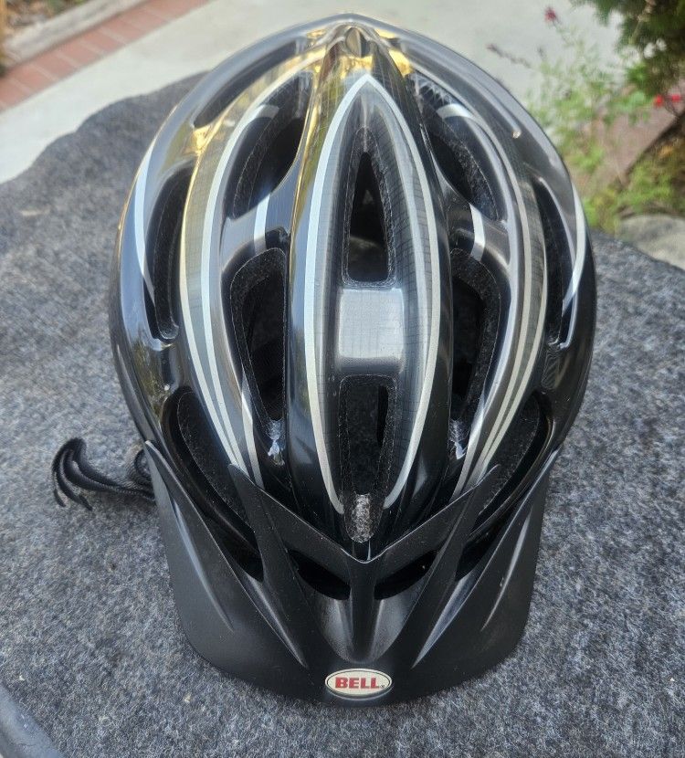 Bell Bicycle Helmet (Adult / Youth Size)