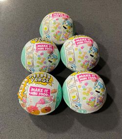 MGA's Miniverse Make It Mini Food Hello Kitty Lot of 5