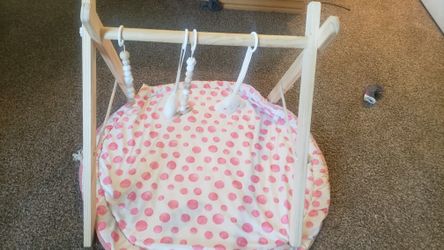 Double Sided Mat And Wood Toy