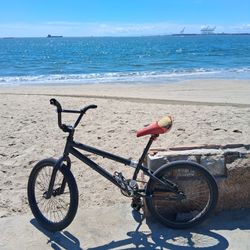 Bike lmk need it gon bin having for a minute