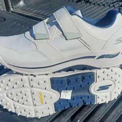 Skechers GO GOLF Mens Size 