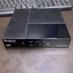 Araknis AN-110-RT-2L1W-WIFI