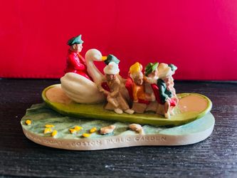 Vintage Sebastian Miniature Swan Boat Boston Public Garden Figurine 5"