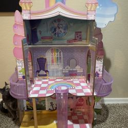 Wooden Dollhouse