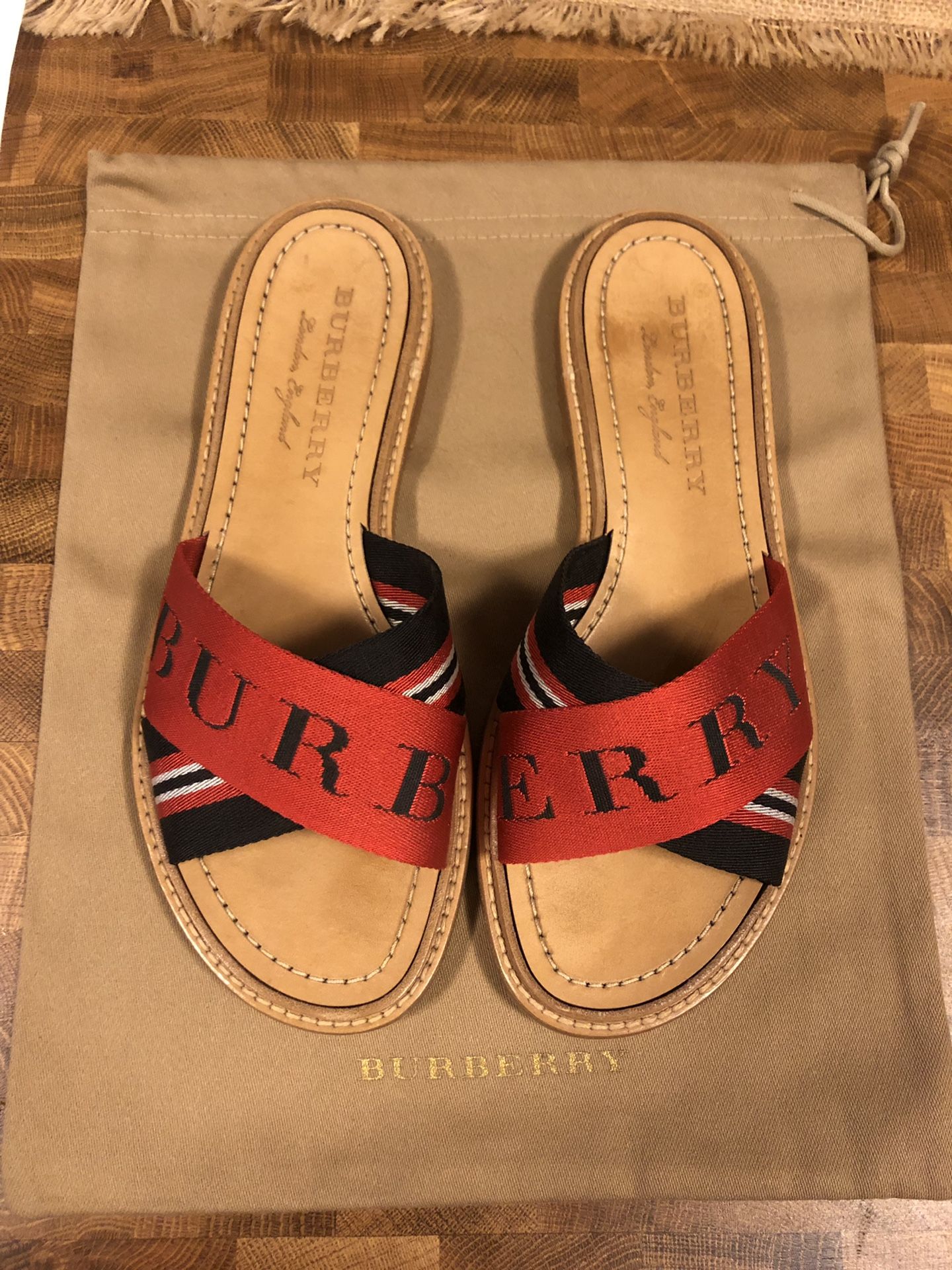 Burberry Foley Sandals 36.5