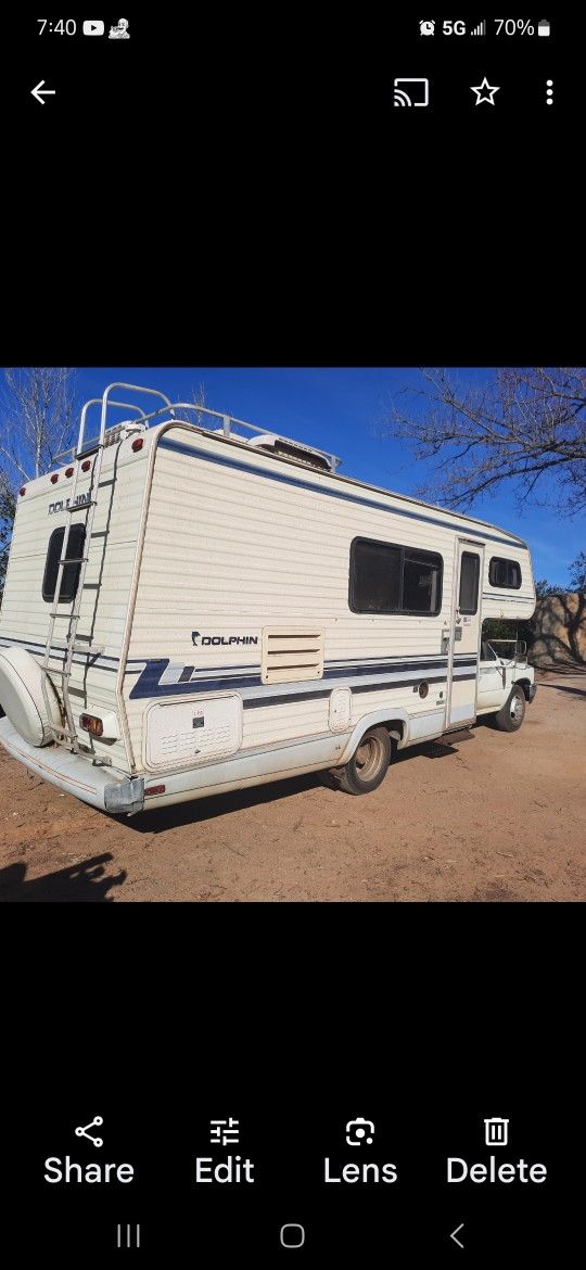 1993 Toyota Dolphin