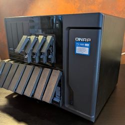 QNAP TS-1685 16-Bay NAS - 6-core Xeon, 32GB DDR4, 10GbE, 4x240GB M.2 SSD