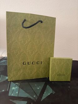 Designer gift bag and wallet box with dust bag