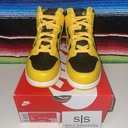 Nike Dunk High - Black Varsity Maize (PS) Sz 3Y