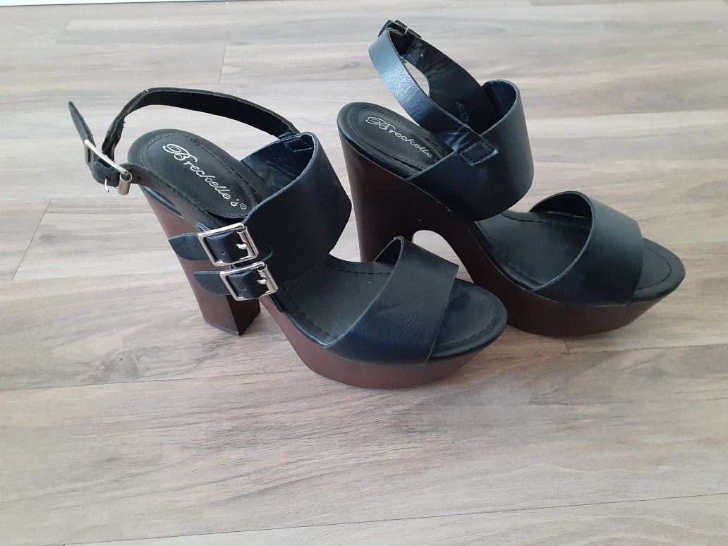 Wood/Leather Breckelles Heels
