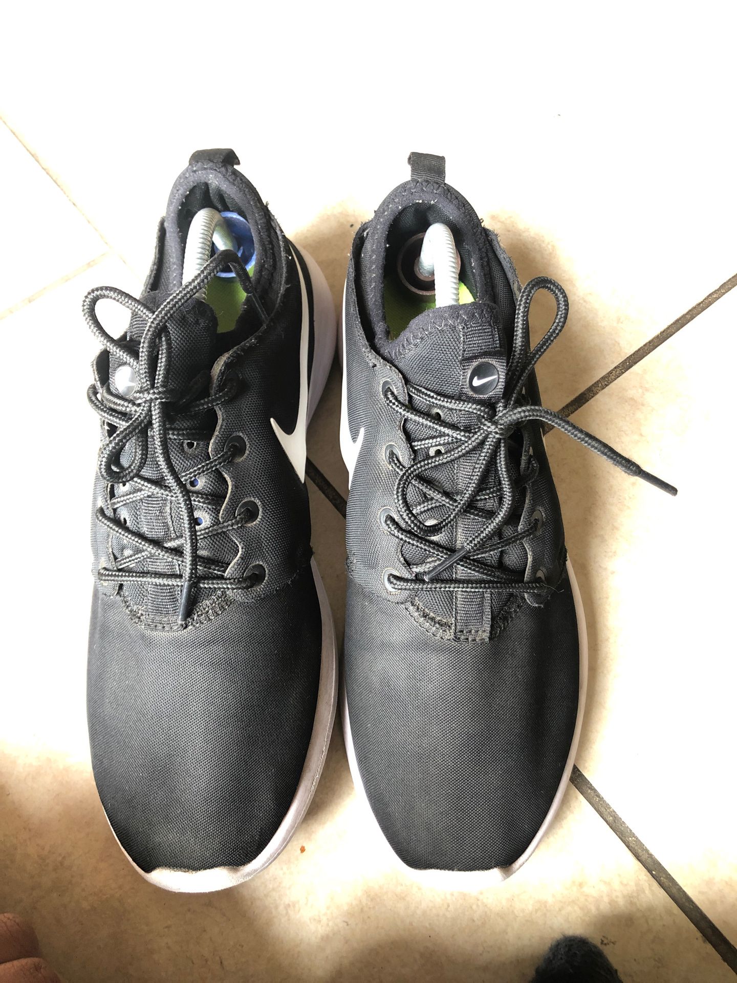 Nike Roshe size 9.5 used Clothing Shoes Accessories