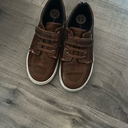 Boys Nautical Shoes Sz12