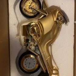 Novelty Golden Motorcycle Clock