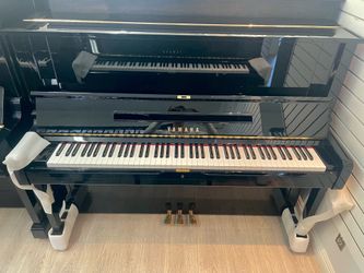 Pristine condition Yamaha YUS upright Piano Free delivery and tuning