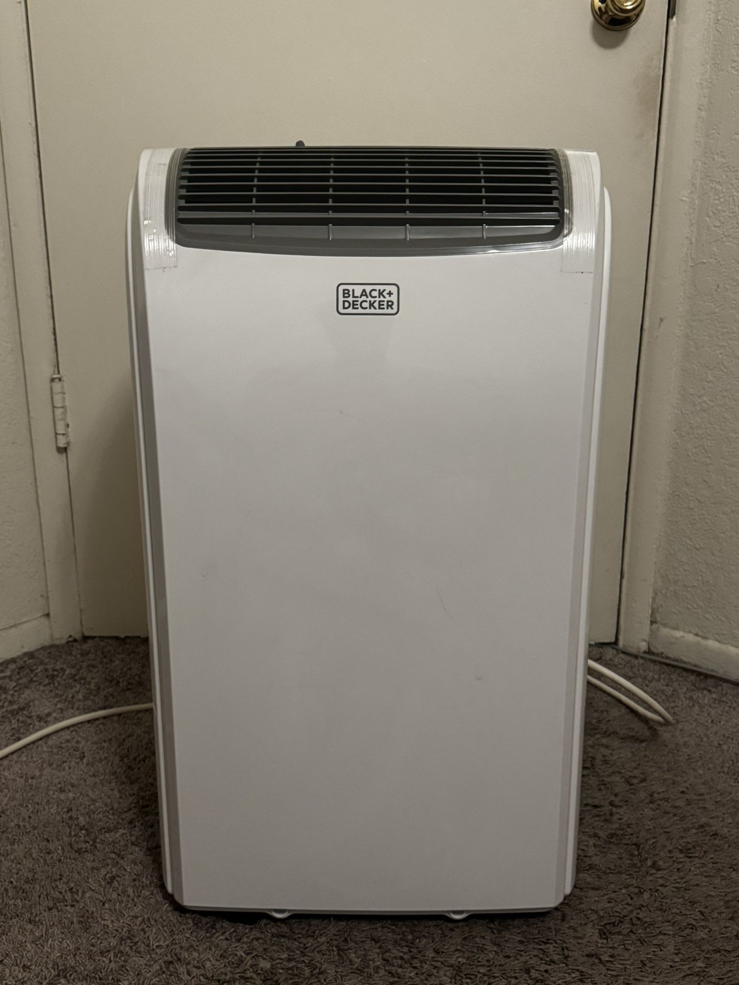 Portable AC Unit - Black + Decker
