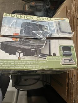 Sidekick Grill w/ Hanging Rack