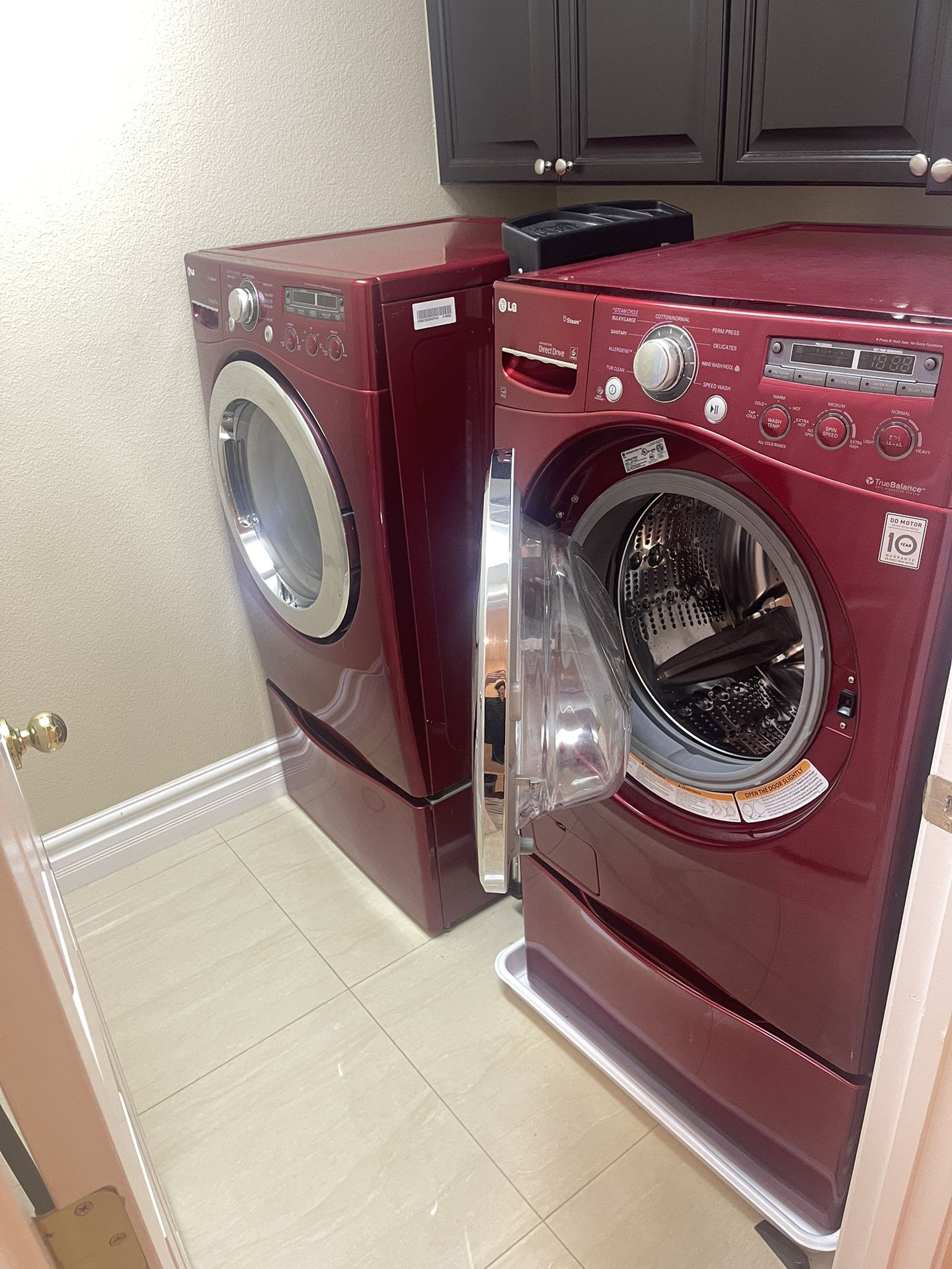 Lg Washer And Gas Dryer 