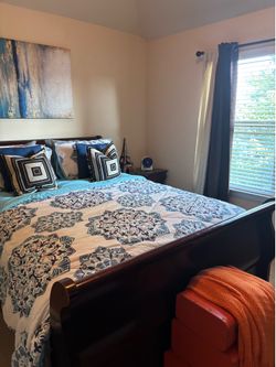 Guest Bedroom Queen Sleigh Set