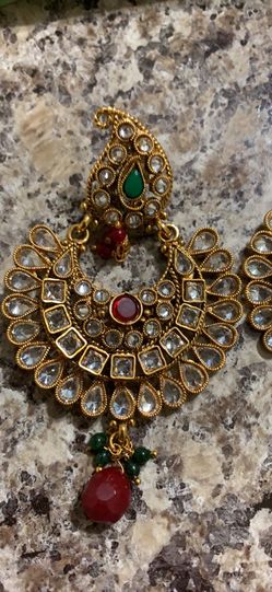 Gold plated Kundan earring set new