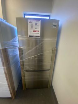 Frigidaire GRBN2012AF Refrigerator