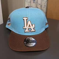 Los Angeles Dodgers New Era 9forty Snapback Hat. Brand New Cap 