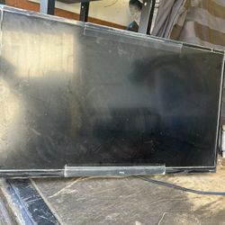 Tv,table,chairs,microwave