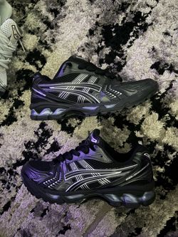 black asics kayano 14