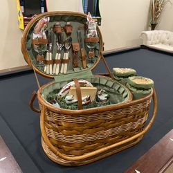 Farmhouse Picnic Setting  