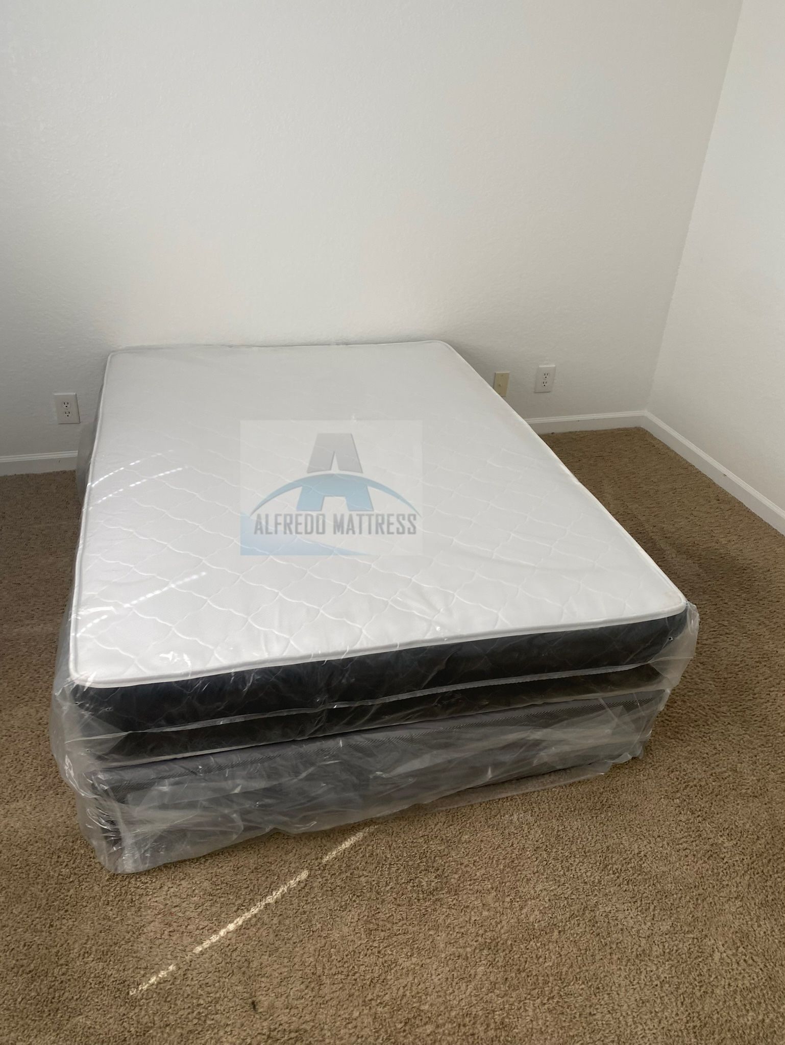 NEW QUEEN REGULAR MATTRESS AND BOX SPR+ING 2pcs