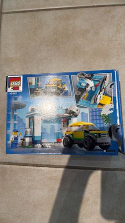 LEGO City Car Wash Full Set!! ($50$ VALUE!!)