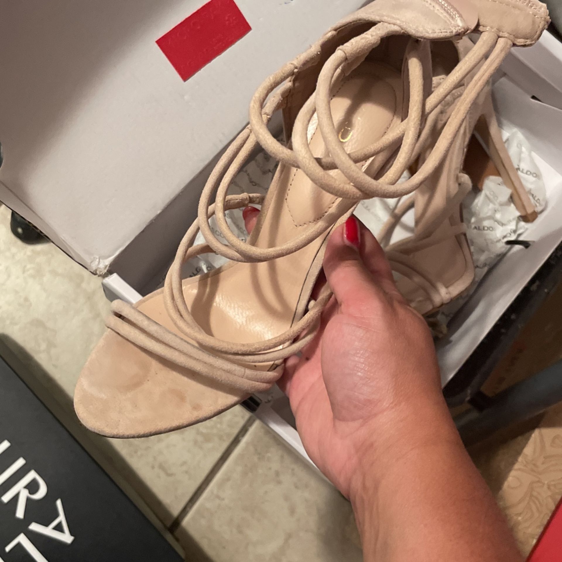 Aldo Women’s Beige Heels Size 7