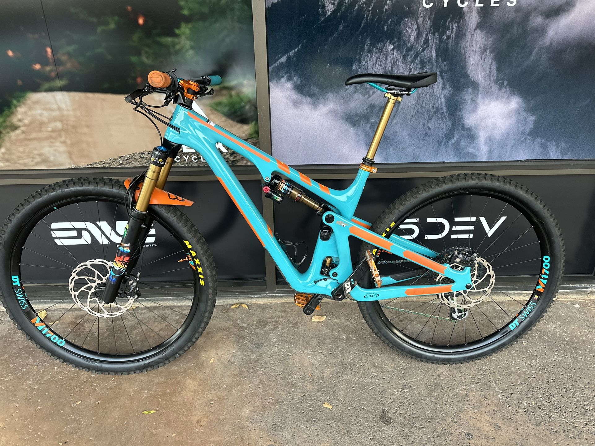 Yeti Cycles Yeti Sb130 T Series 2021 Yeti SB130 T-Series T2 29in